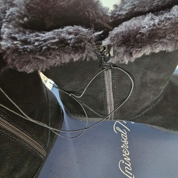 NEW,Universal Thread Genuine Leather Women's Size 10 Boots, 1 PAIR For 10.00 - Picture 7 of 7